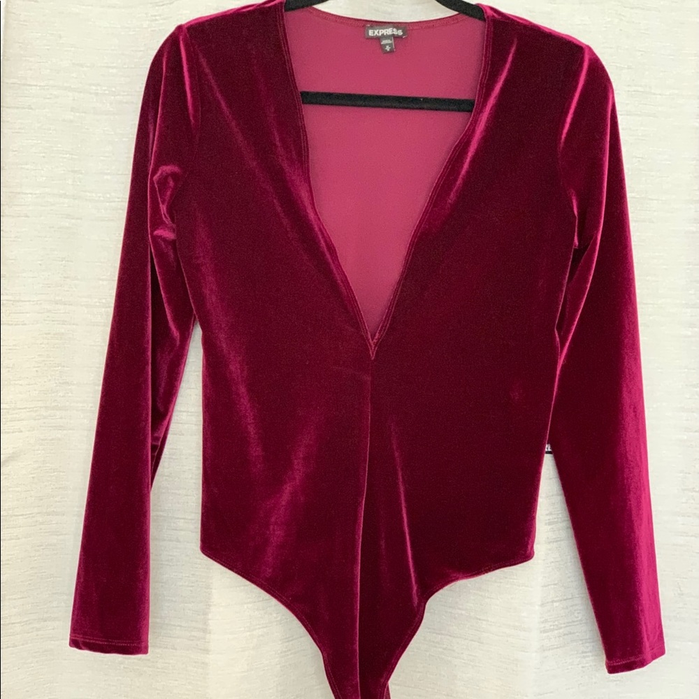 Express long sleeve bodysuit